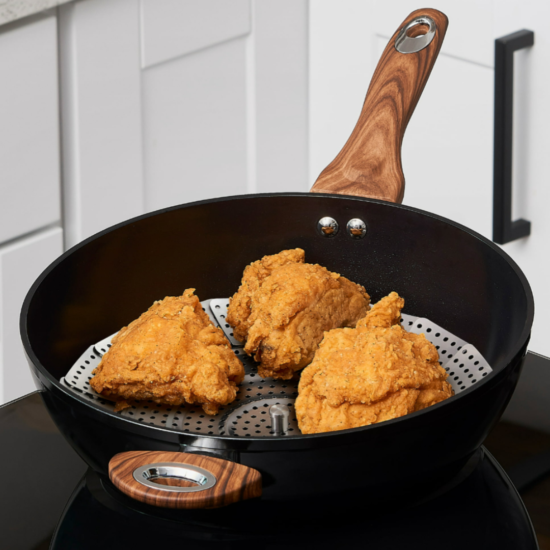 Airworld crisper air fryer lid for pots and pan capacity fits 10 to 12 in pots and pans