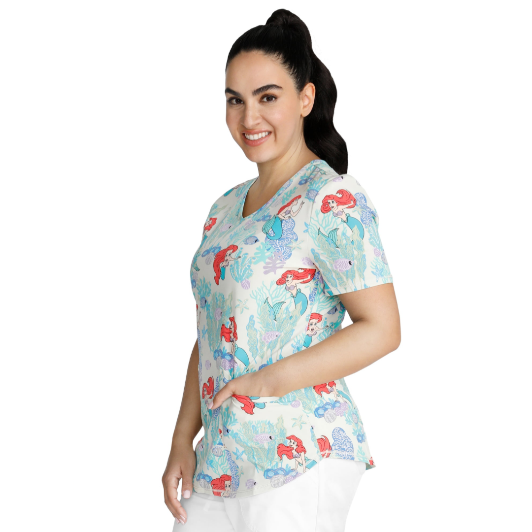 Scrub Star Women's Ariel Seas Scrub Top Mint
