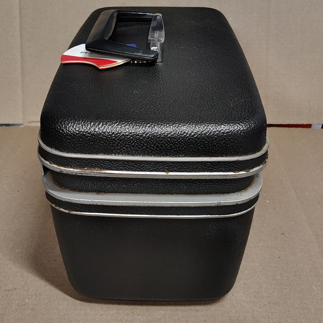 Samsonite Silhouette Hard Shell Cosmetic/Makeup Case Vintage Charcoal Textured Pre-Owned