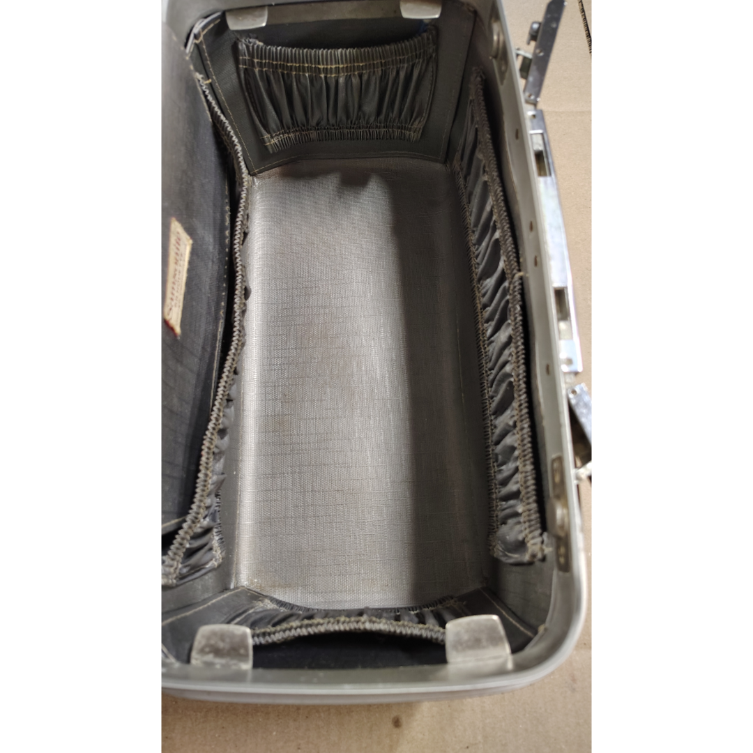 Samsonite Silhouette Hard Shell Cosmetic/Makeup Case Vintage Charcoal Textured Pre-Owned