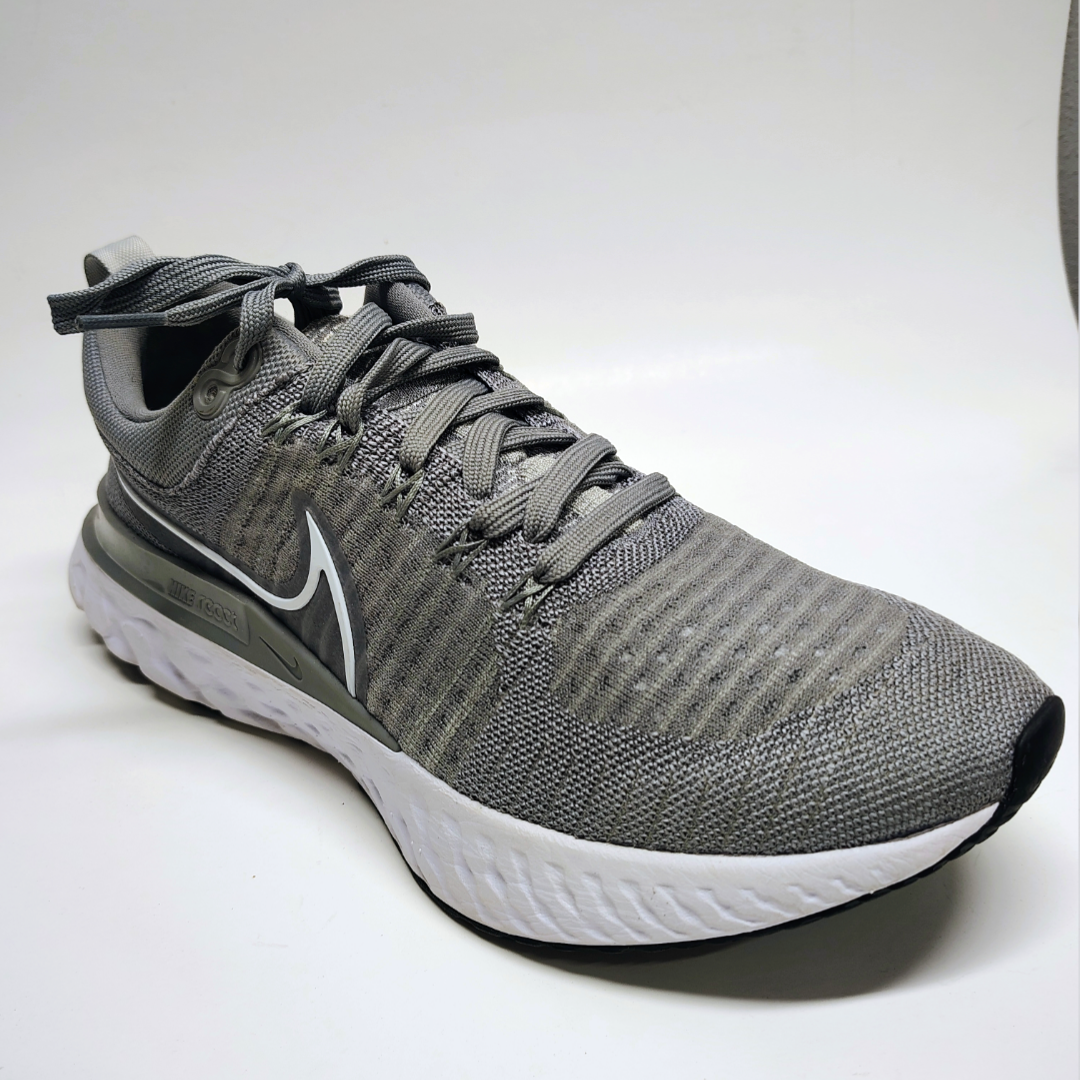 Size 9.5 - Nike React Infinity Run Flyknit 2 Particle Grey White (CT2357-001)