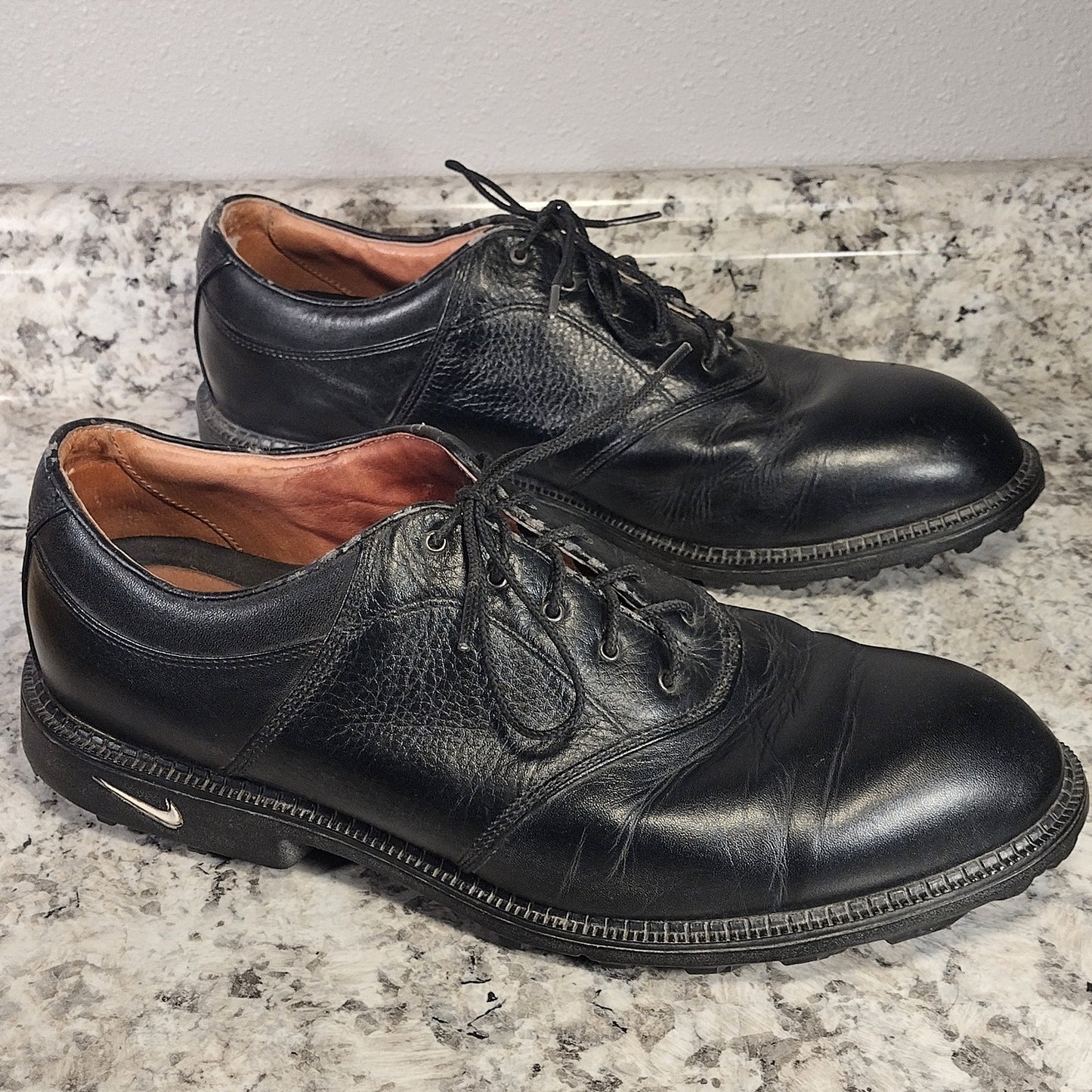 Nike Air Mens Kempshall Last 991012 PA2 Black Leather Golf Shoes Cleats Sz 10 (Pre Owned)
