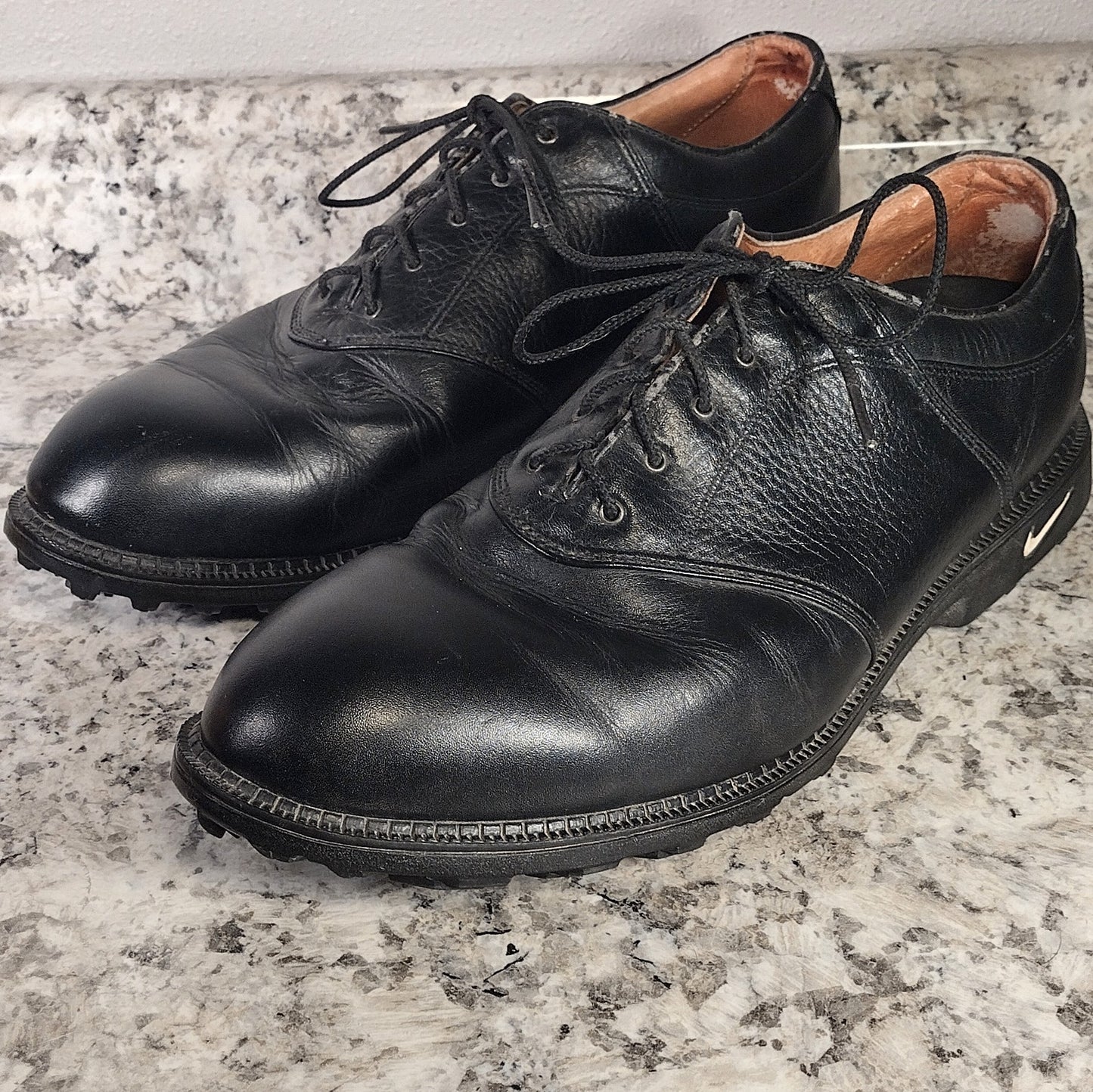 Nike Air Mens Kempshall Last 991012 PA2 Black Leather Golf Shoes Cleats Sz 10 (Pre Owned)