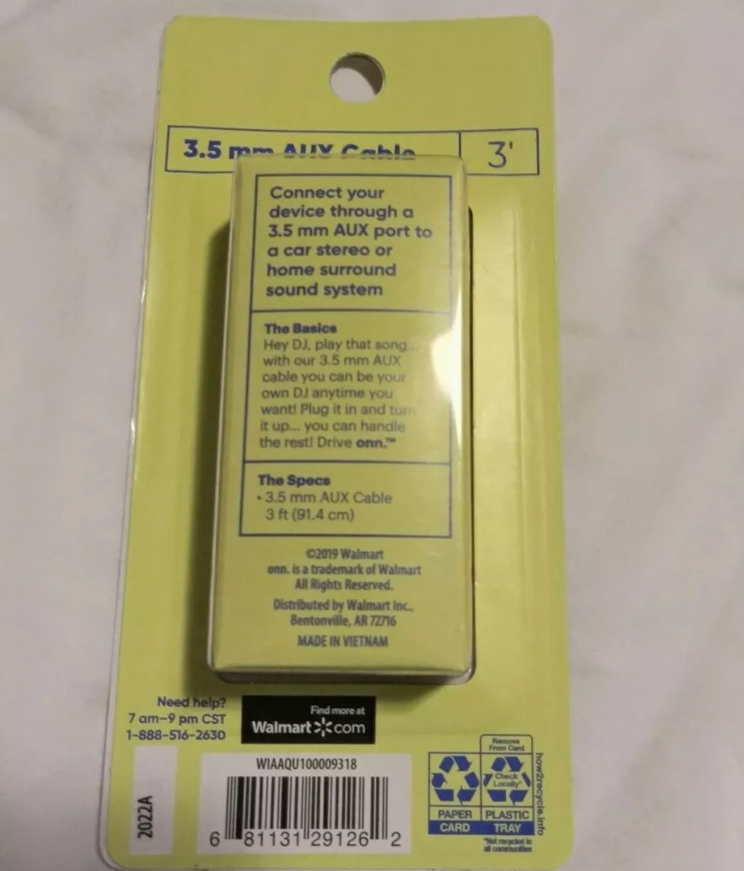 New Sealed Package- Drive onn. 3.5 mm AUX cable 3 foot length