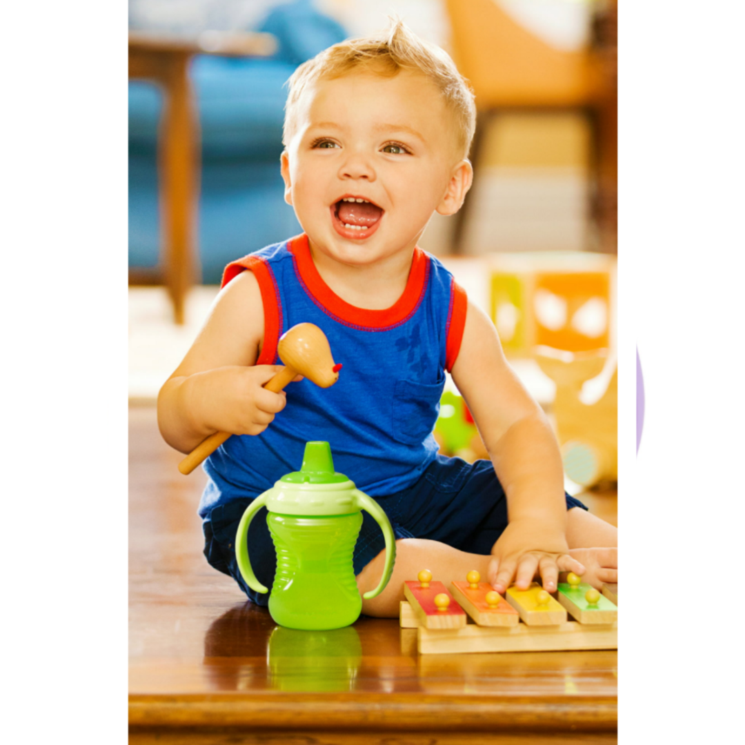 Munchkin Mighty Grip Trainer Cup, 8oz, Color May Vary