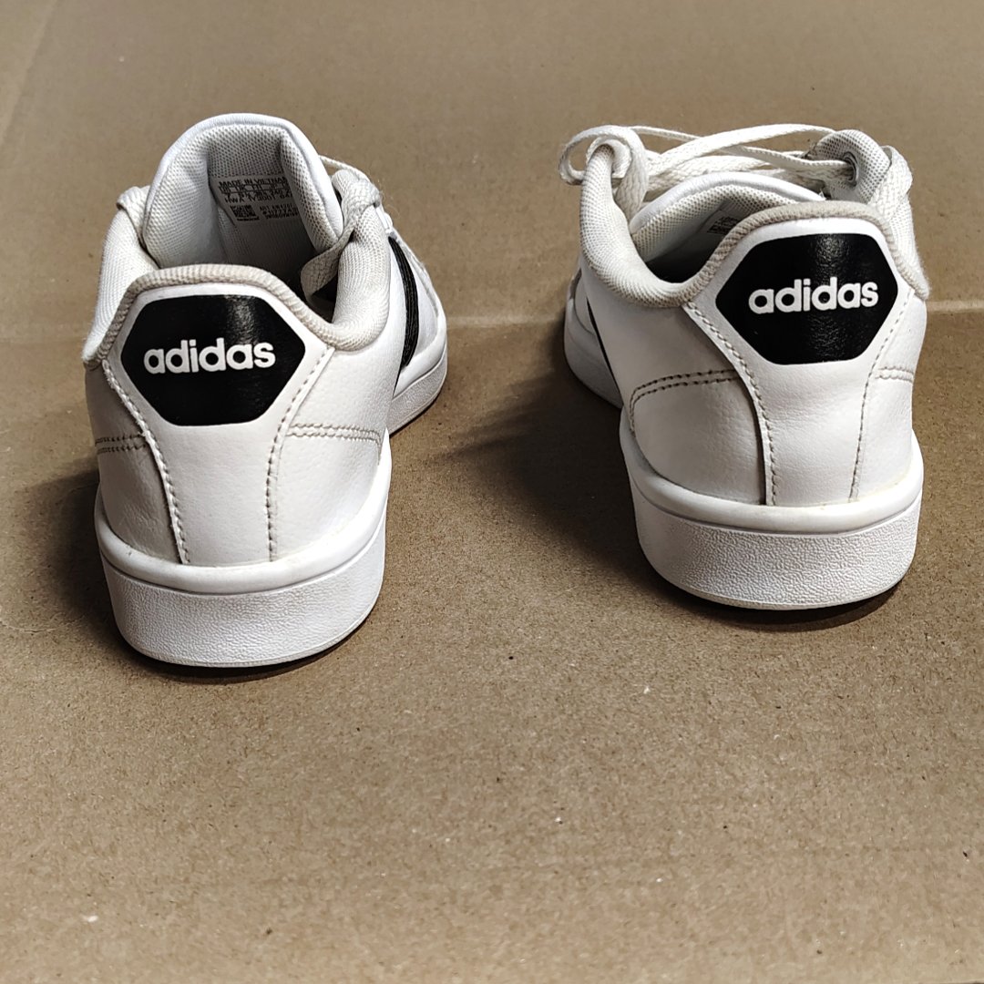 Adidas Neo Cloudfoam Men Size 7 White/Black Sneakers - HWA 1Y3001