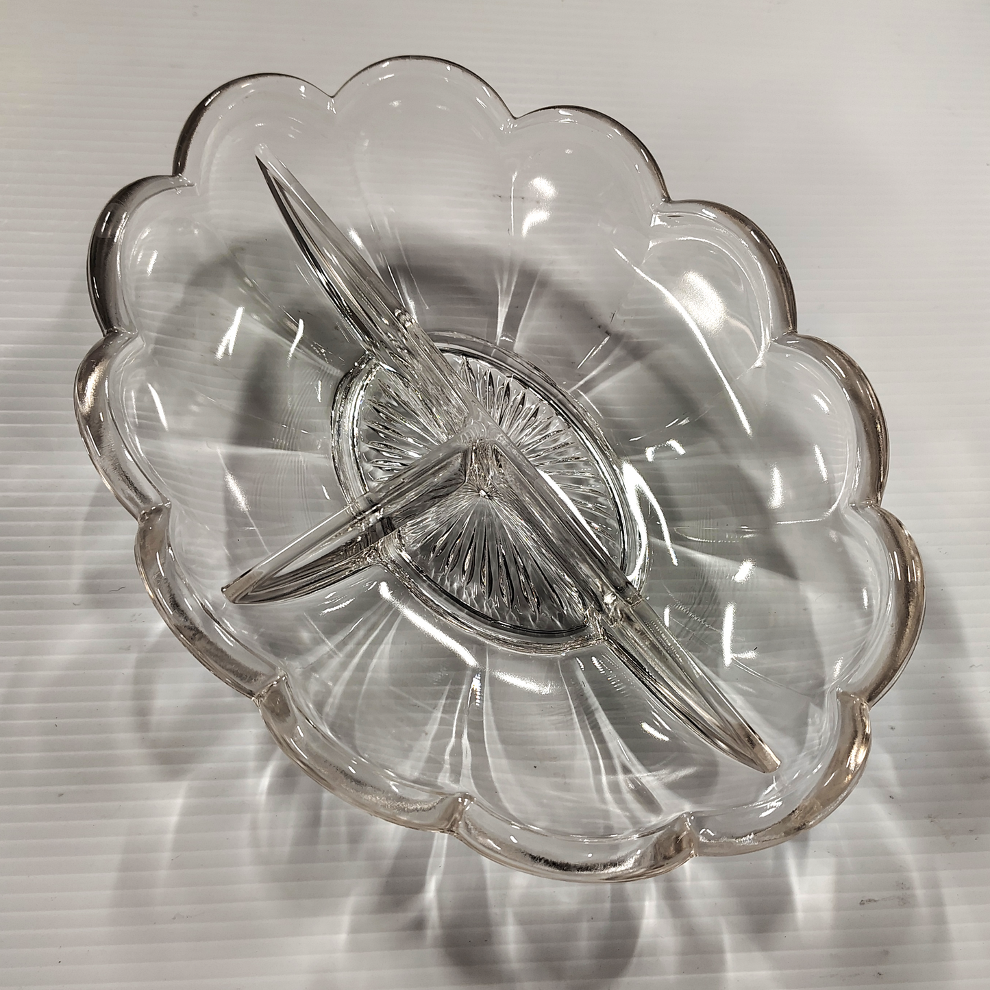 Vintage Heisey Colonial Clear Oval 3 part Divided Serving dish 10 x 7.25