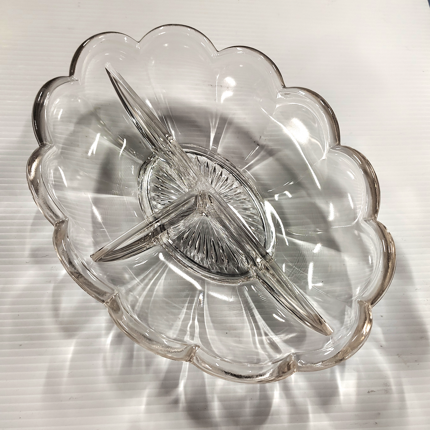 Vintage Heisey Colonial Clear Oval 3 part Divided Serving dish 10 x 7.25