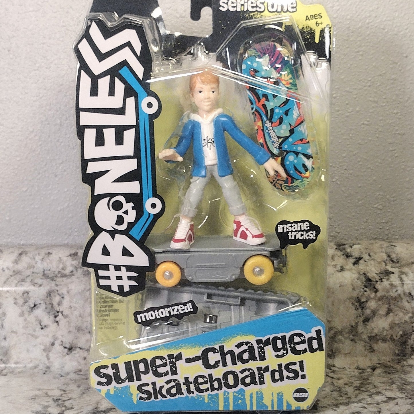 Boneless Motorized Super-Charged Skateboard Ryan Skater Figure Series 1 2022