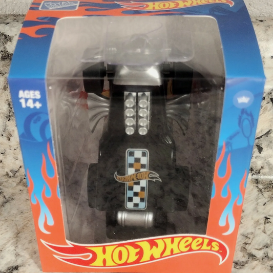 Hot Wheels The Loyal Subjects Bone Shaker with box and certificate/ Id